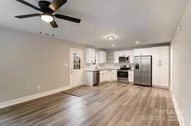 390 Lizzie Ct NW, Concord, NC 28027 - photo 3