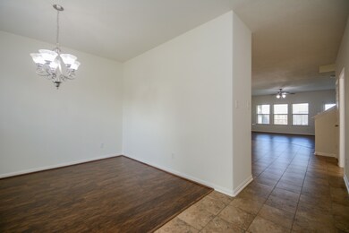 2619 Winding Creek Way, Conroe, TX 77385 - photo 4