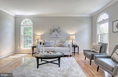 8986 Scott St, Springfield, VA 22153 - photo 6