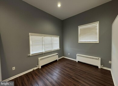 206 Clements Bridge Rd unit 206, Barrington, NJ 08007 - photo 4