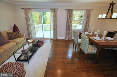 8813 Queen Elizabeth Blvd, Annandale, VA 22003 - photo 7