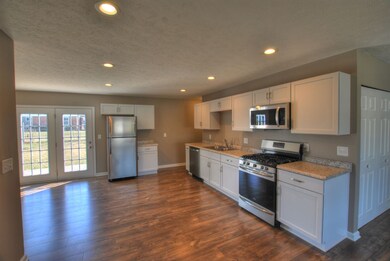 1908 Tam o Shanter Ct, Kokomo, IN 46902 - photo 3