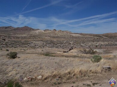 5512 Mojave Tropico Rd, Rosamond, CA 93560 - photo 3