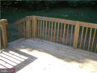 76 E Jonathan Ct, Kennett Square, PA 19348 - photo 5