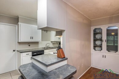 2507 Redbud St, Kilgore, TX 75662 - photo 5