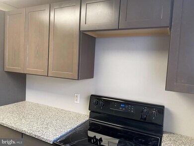 17 S 2nd St unit A, Quakertown, PA 18951 - photo 6