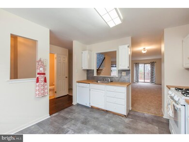 2002 Yorktown S, Norristown, PA 19403 - photo 3