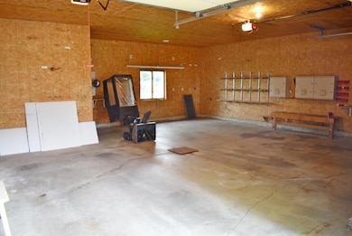 220 Pleasant St, Osage, IA 50461 - photo 3