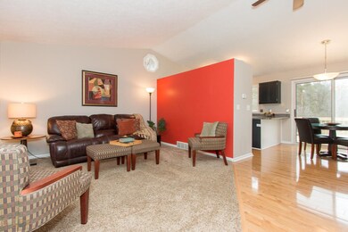 007 living room - IMG_6689