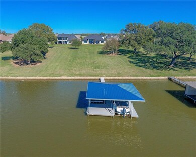 3550 Abes Landing Dr, Granbury, TX 76049 - photo 2