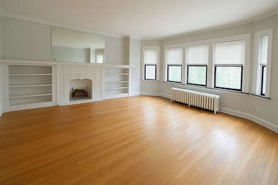 2249 W Touhy Ave unit 3, Chicago, IL 60645 - photo 3