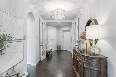 Foyer off elevator entry