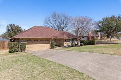 3024 Sweet Briar St, Grapevine, TX 76051 - photo 3