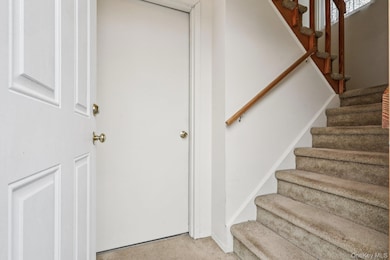 1401 Whispering Hills, Chester, NY 10918 - photo 3