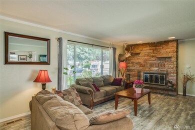 343 N Kansas Ave, East Wenatchee, WA 98802 - photo 5