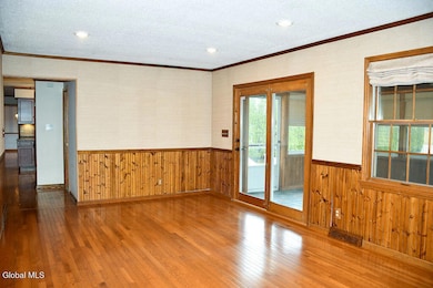 15 Delta Blvd, Cohoes, NY 12047 - photo 7