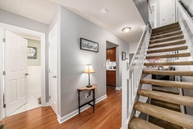 007_ee_L 2039 Burbridge Ln015