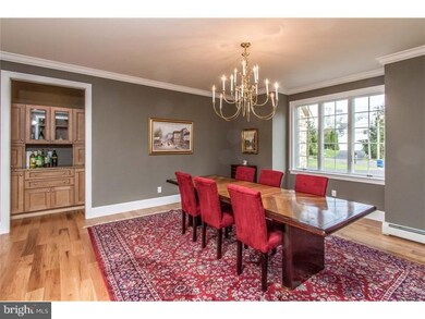 310 W Sandy Ridge Rd, Doylestown, PA 18901 - photo 5