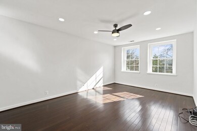 4907 30th St S unit C2, Arlington, VA 22206 - photo 4