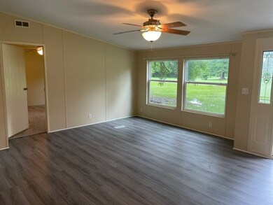 21639 County Road 37492, Cleveland, TX 77327 - photo 5