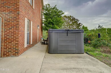 404 E Mountain View Rd unit 107, Johnson City, TN 37601 - photo 6