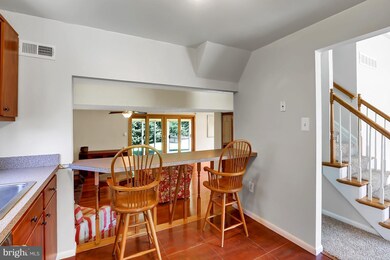 9316 Beowulf Cir, Rosedale, MD 21237 - photo 6