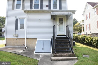 433 Ingleside Ave, Catonsville, MD 21228 - photo 4