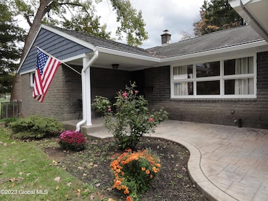 701 Providence St, Albany, NY 12208 - photo 2