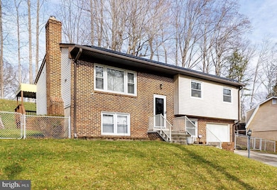 16706 Wardlow Rd, Upper Marlboro, MD 20772 - photo 2