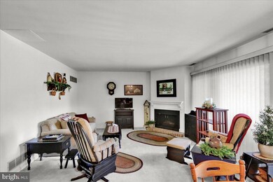 2B Olympic Dr, Reading, PA 19607 - photo 5