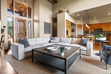 Living Room (4)