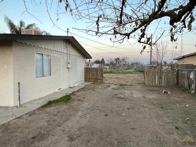 14466 Road 191, Poplar-Cotton Center, CA 93257 - photo 4