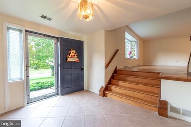 1166 Strathmann Dr, Southampton, PA 18966 - photo 6