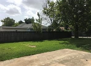 Front Yard View to Street