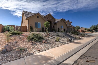 4 Front Exterior View 3