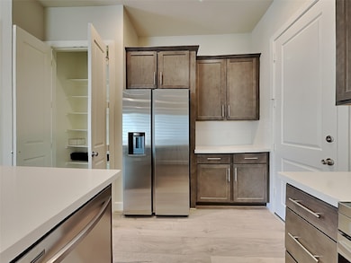 5750 Quinn Landing Rd, Houston, TN 77091 - photo 4