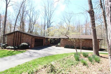 706 Saint Cloud Dr, Statesville, NC 28625 - photo 2