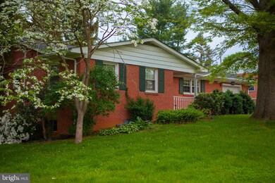 10932 Larch Ave, Hagerstown, MD 21740 - photo 6