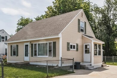 7 Bow St, Manchester, NH 03103 - photo 3