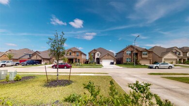 29658 Yaupon Shore Dr, Spring, TX 77386 - photo 7