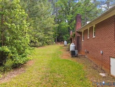 1920 Mill Quarter Rd, Ford, VA 23850 - photo 5