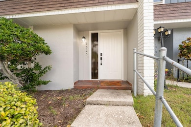 1325 Abbey Crescent Ln, Clearwater, FL 33759 - photo 5