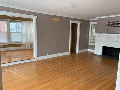 503 Forest Dr SE, Cedar Rapids, IA 52403 - photo 5