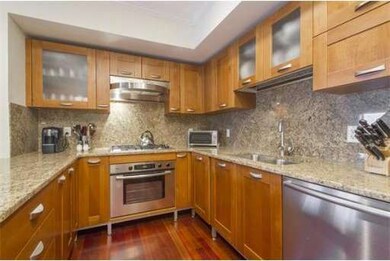 440 Commercial St unit 502, Boston, MA 02109 - photo 5