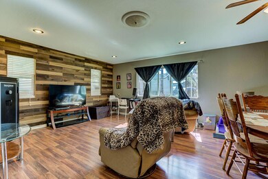 Living/DIning