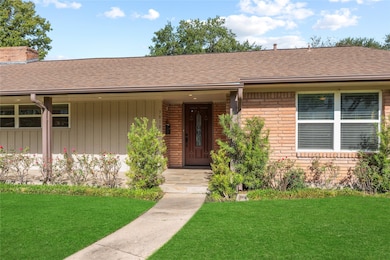 3810 Wickersham Ln, Houston, TX 77027 - photo 5