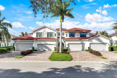 3165 Aviamar Cir #202, Naples, FL 34114