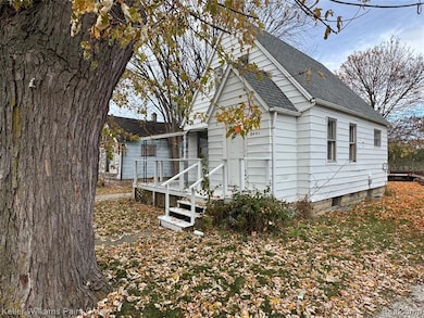 3401 Davison Rd, Flint, MI 48506 - photo 2