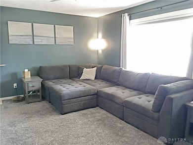 164 Charles Ct, Franklin, OH 45005 - photo 2