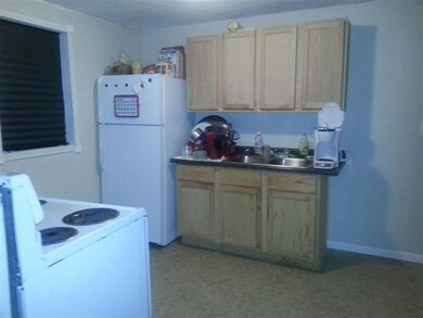 1561 W Franklin St, Elkhart, IN 46516 - photo 4